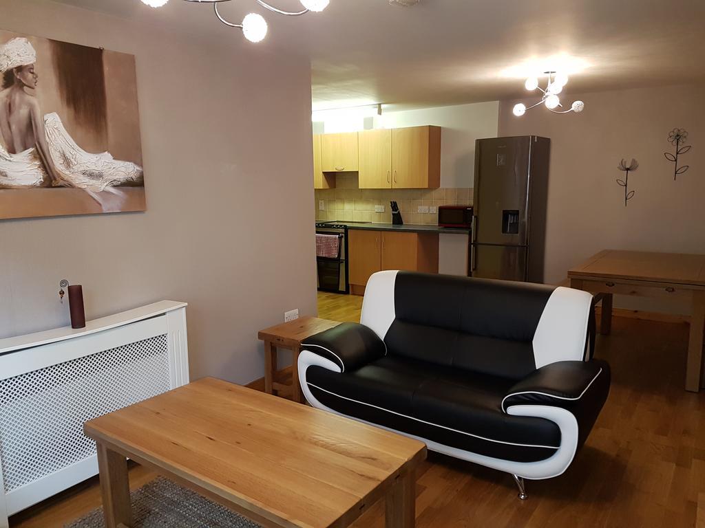 Lascala City Apartment Ίνβερνες Εξωτερικό φωτογραφία